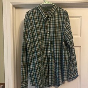 Izod premium essentials button down shirt (L)